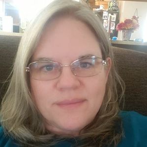 Meet your Posher, Christie